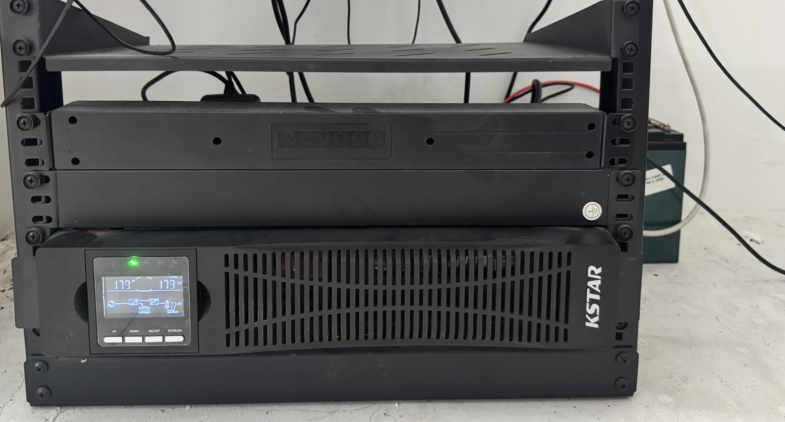 Upgrading UPS Battery